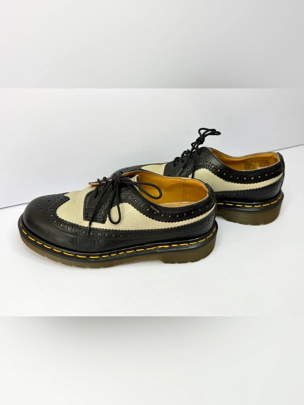 Dr Martens Made In England 3989 Wingtip Brogue Black White Leather Shoes W7 M6